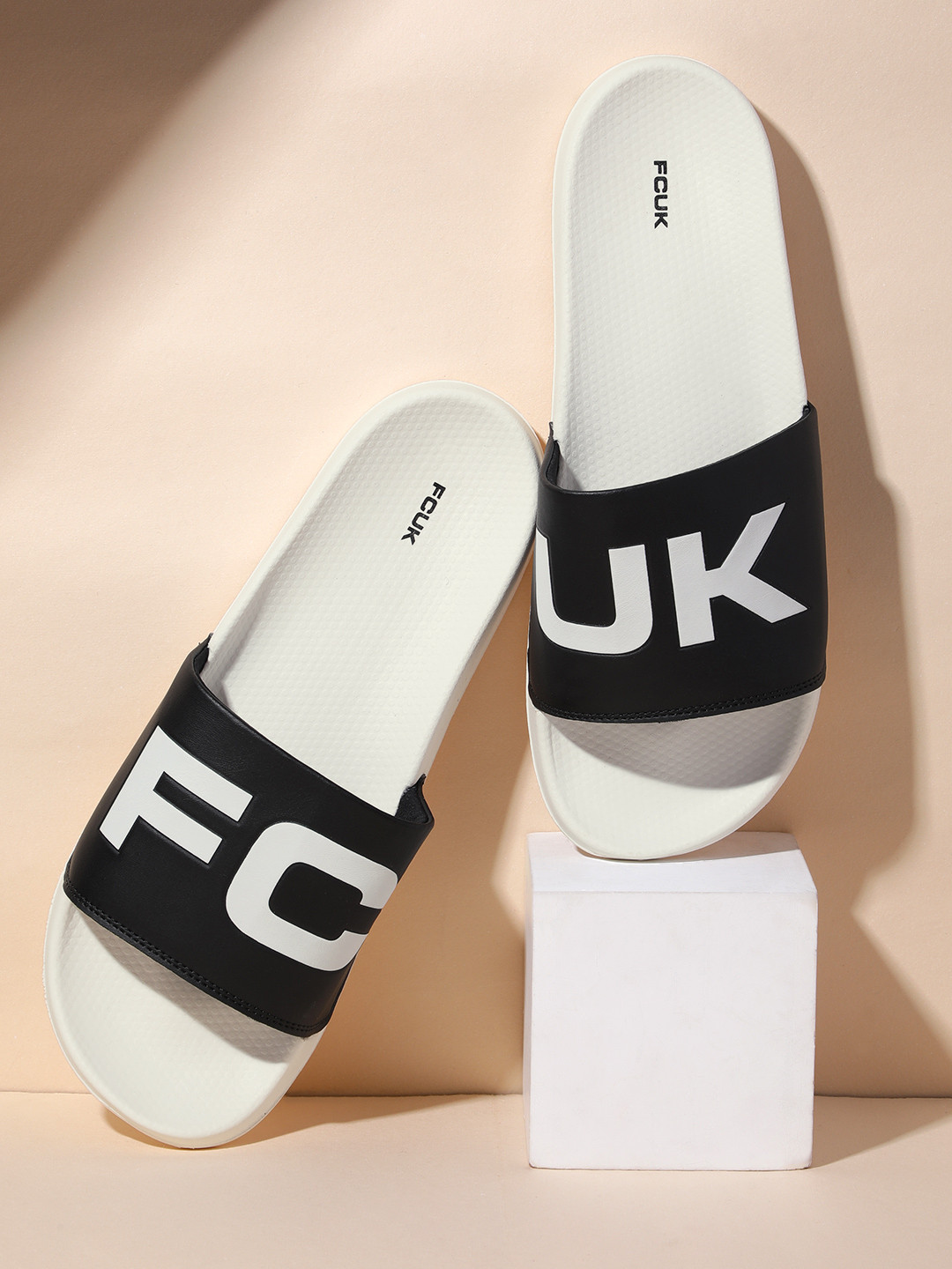 

FCUK Men Brand Logo Print Sliders, Black