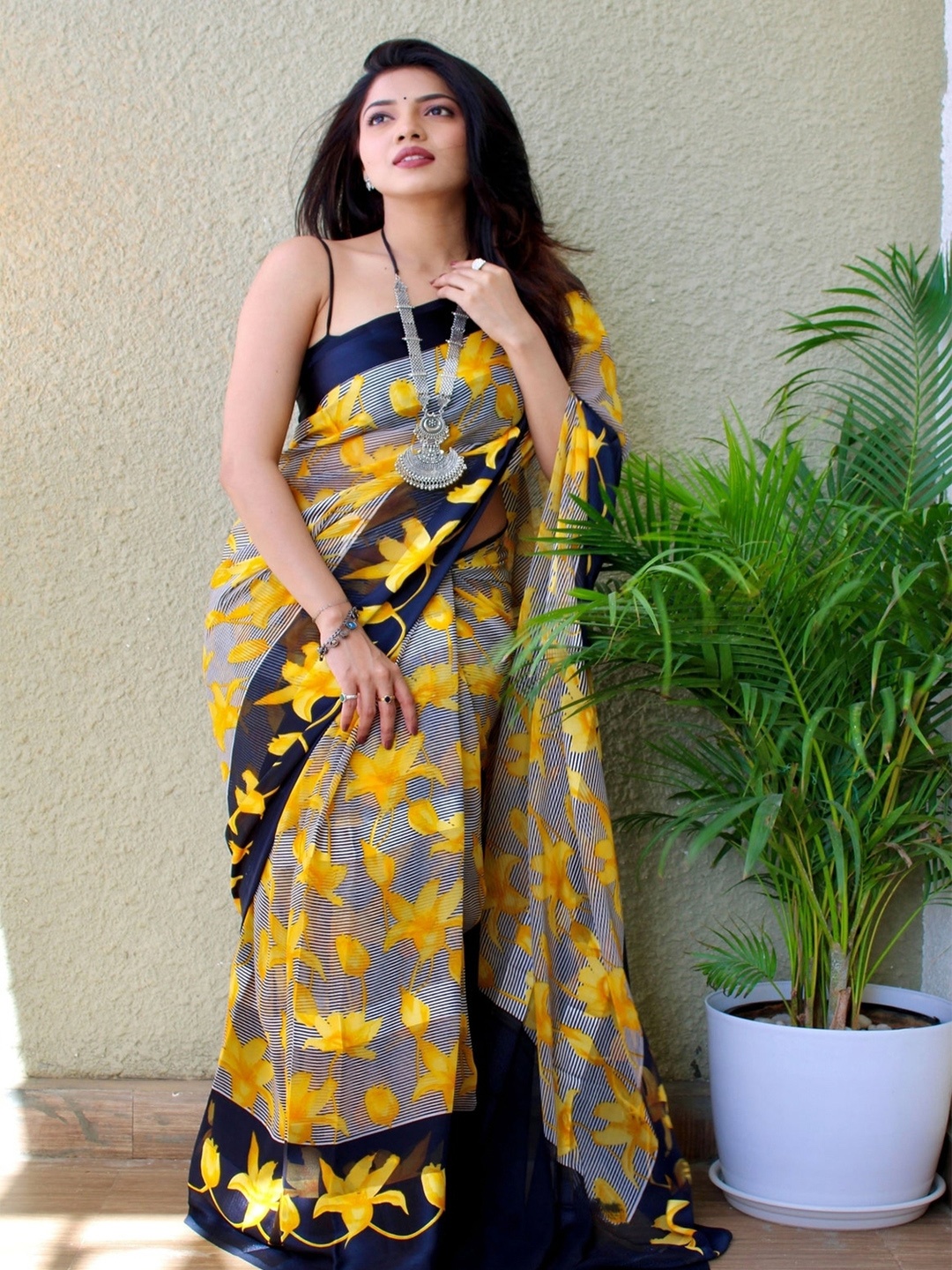

SANJANA SILK Floral Printed Pure Georgette Bagh Saree, Yellow
