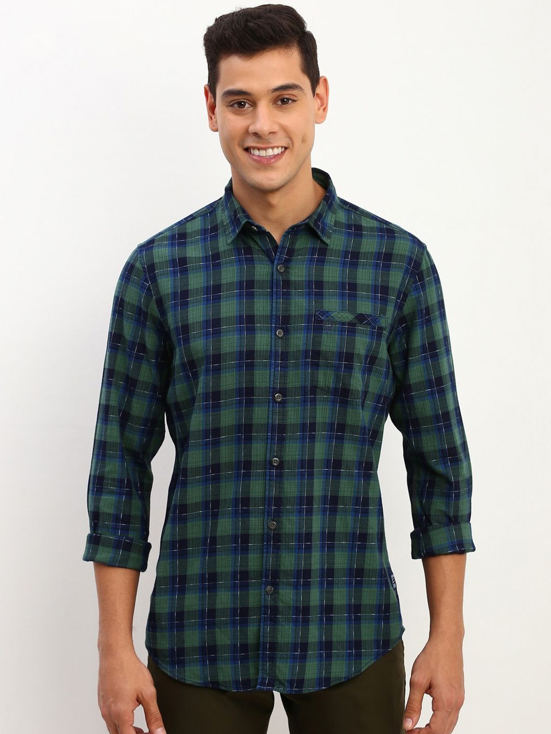 

Allen Solly Men Opaque Checked Casual Shirt, Green