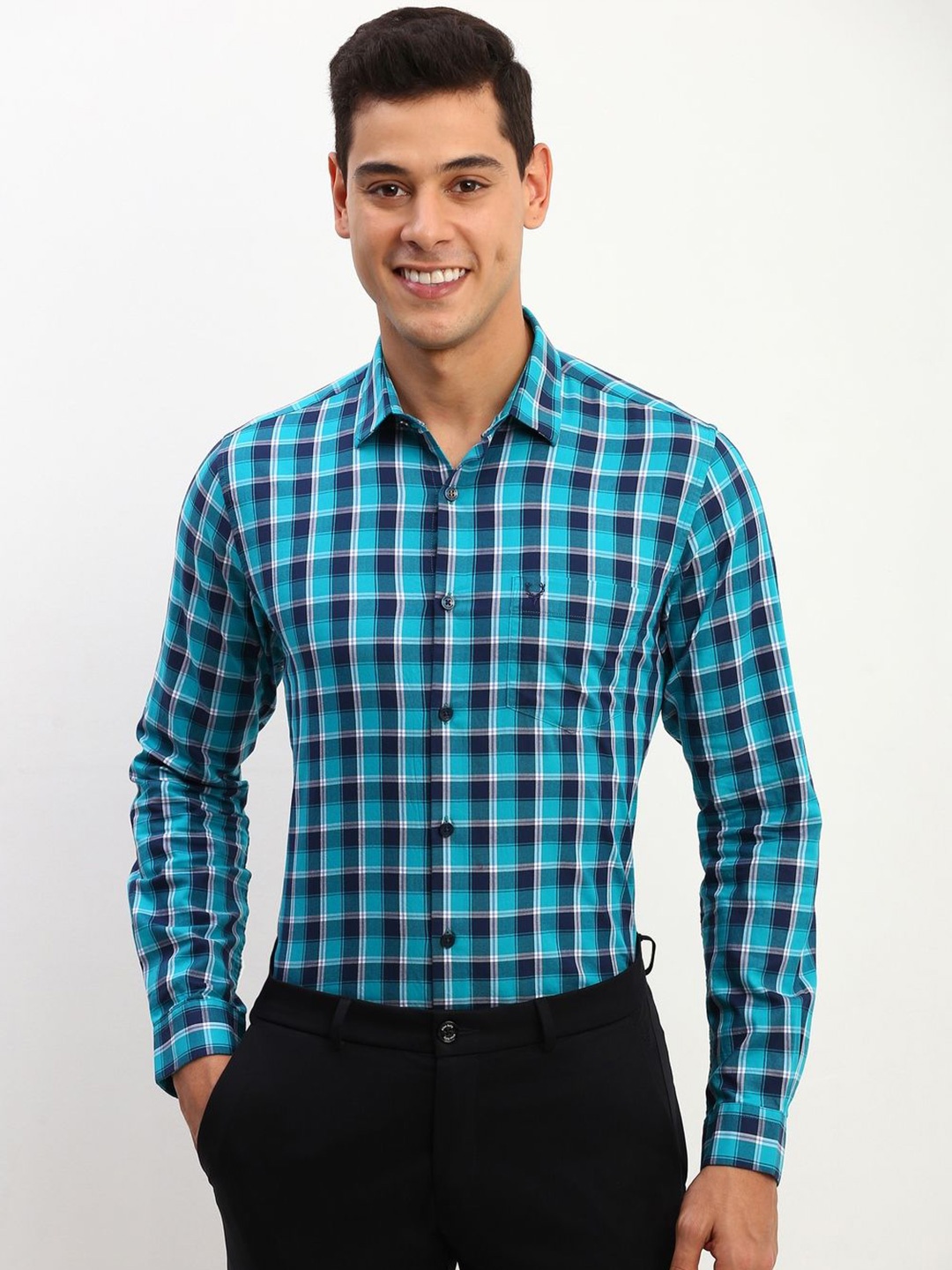 

Allen Solly Men Slim Fit Opaque Checked Formal Shirt, Blue