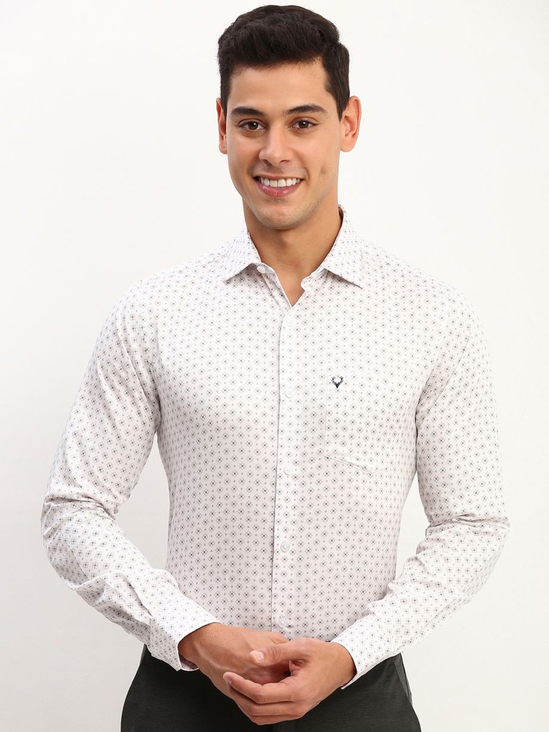 

Allen Solly Men Slim Fit Opaque Printed Formal Shirt, White