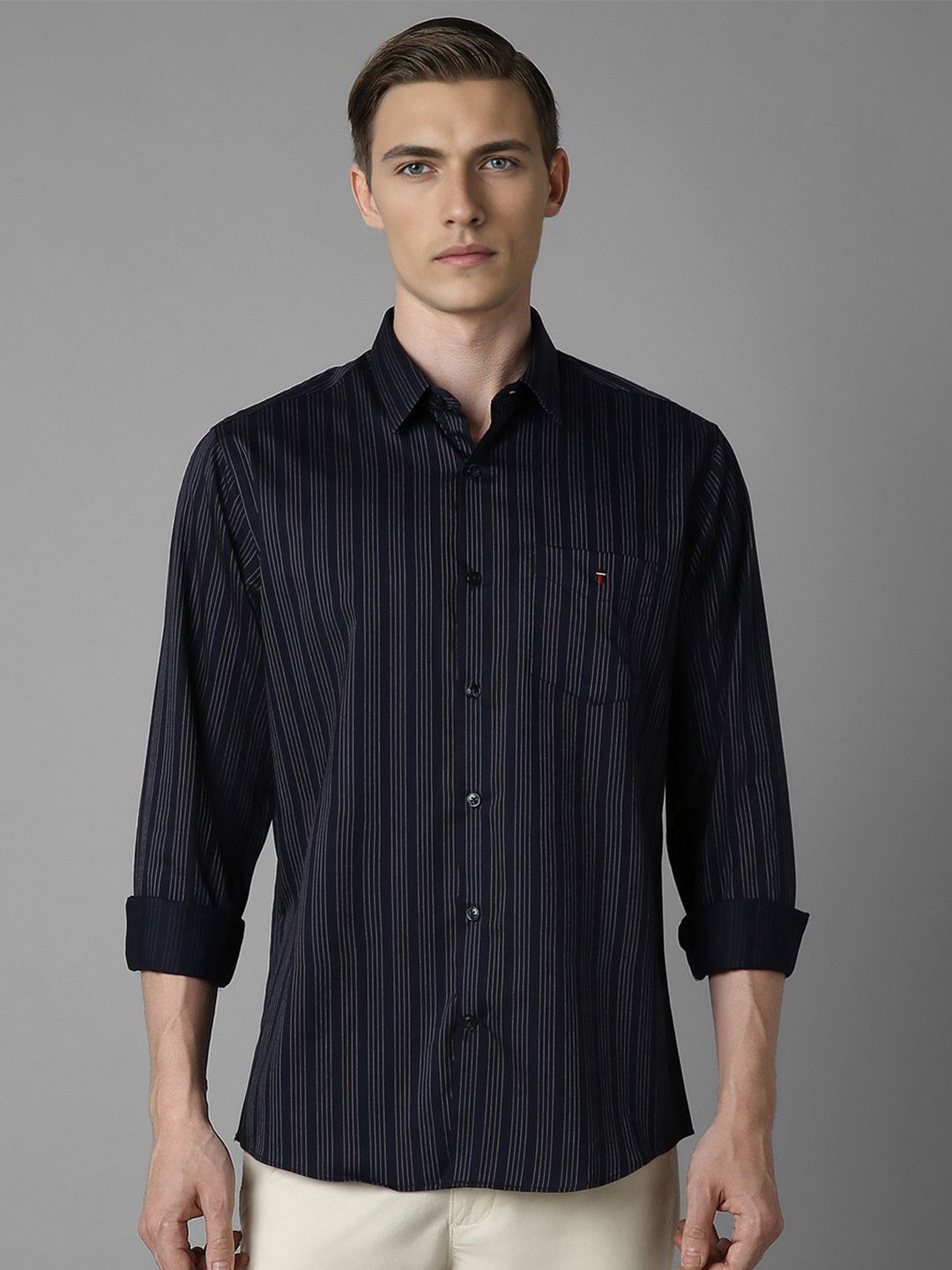 

Louis Philippe Sport Men Slim Fit Opaque Striped Casual cotton Shirt, Navy blue