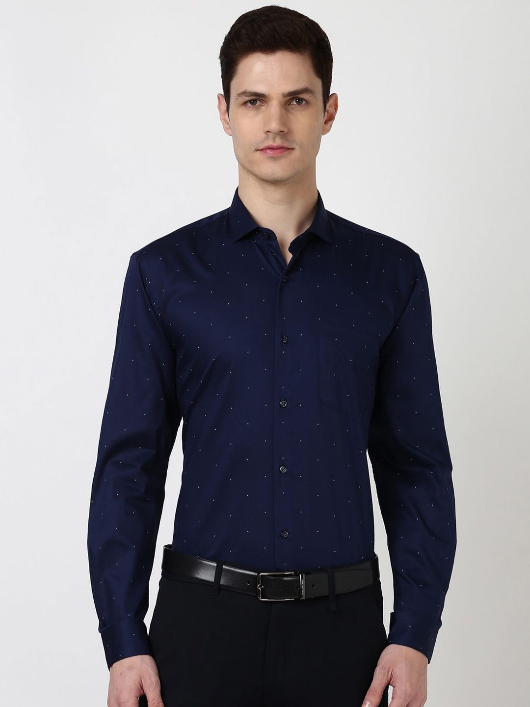 

Peter England Men Micro Ditsy Printed Opaque Formal Shirt, Navy blue