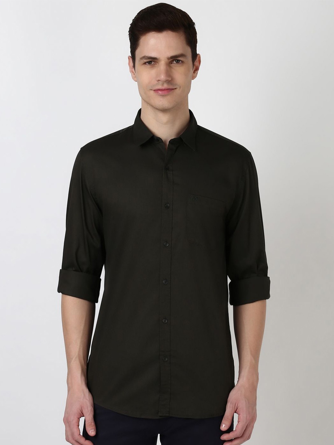 

Peter England Casuals Men Cotton Solid Slim Fit Opaque Casual Shirt, Black