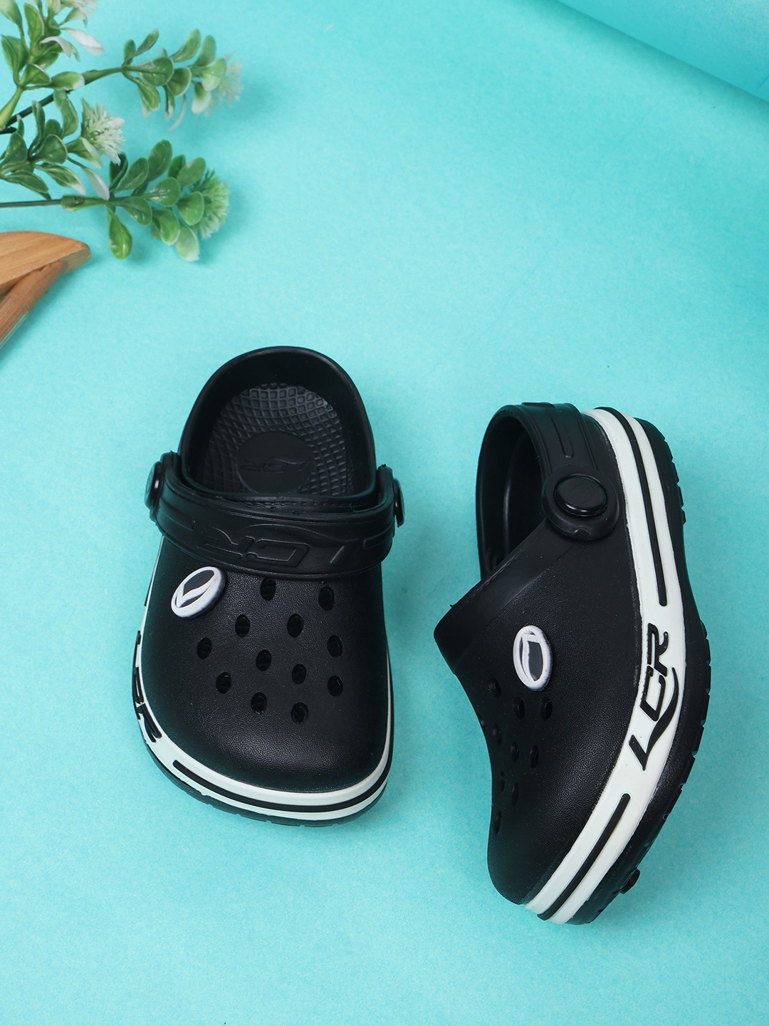 

Lancer Unisex Kids Rubber Clogs, Black