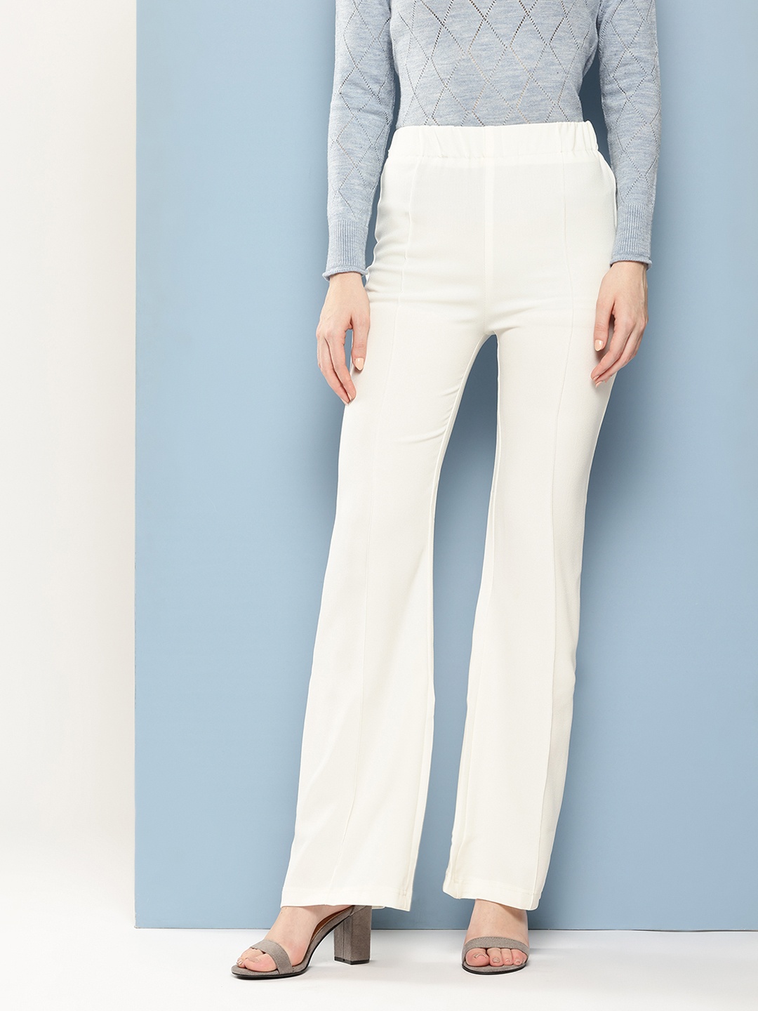 

Chemistry Women Solid Regular Fit Trousers, White