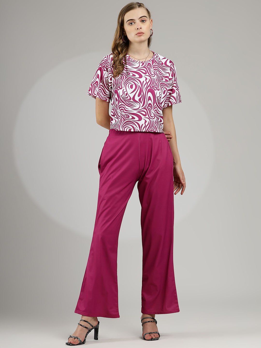 

WESTHOOD Printed Round Neck T-Shirt With Trouser, Coral