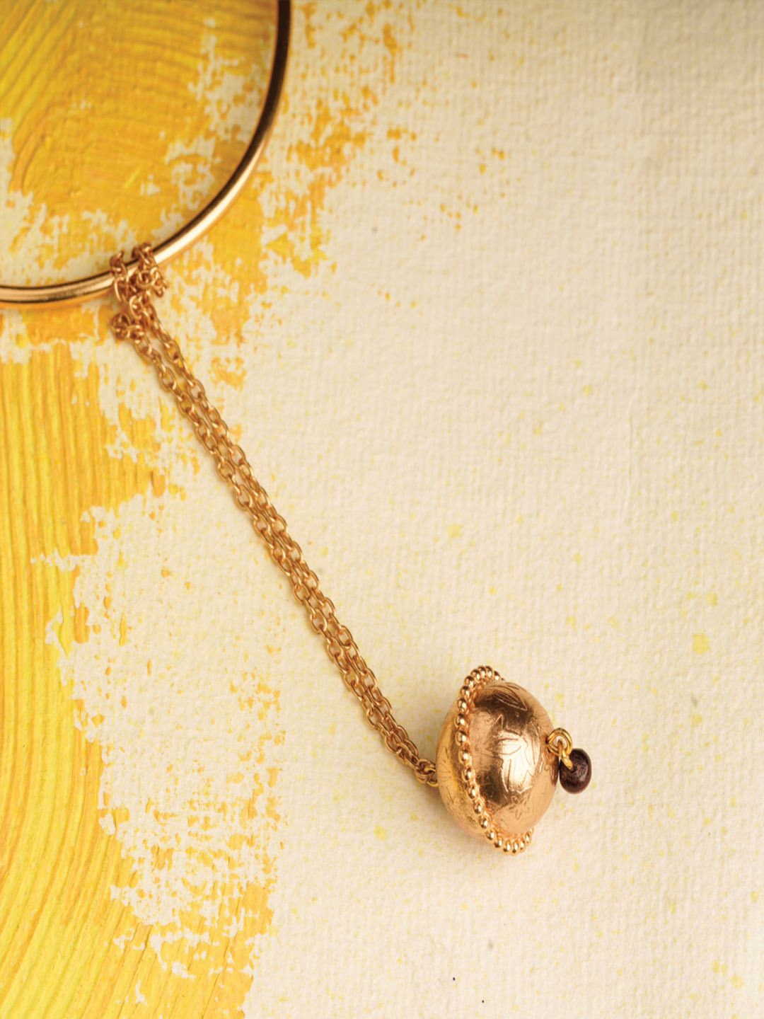 

Suhani Pittie Wraparound Rakhi, Gold