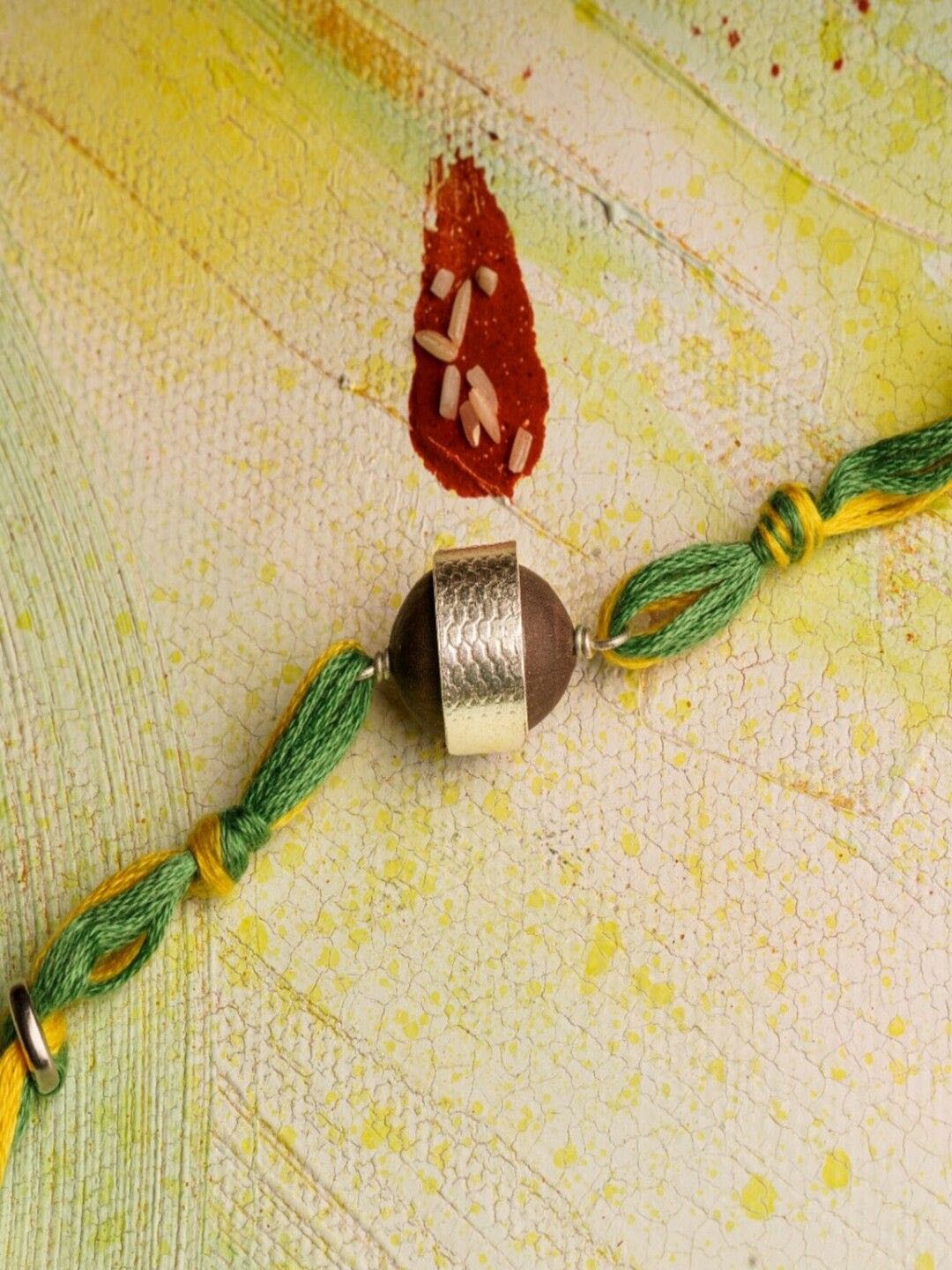 

Suhani Pittie Thread Rakhi, Green