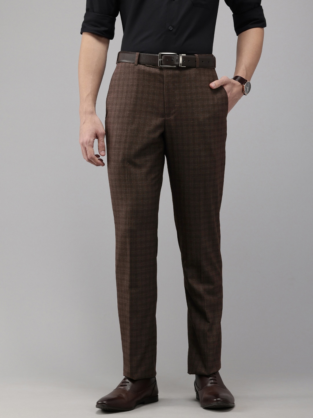 

Park Avenue Men Checked Formal Trousers, Brown