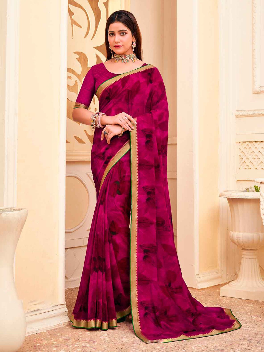 

Laxmipati Abstract Printed Woven Designed Zari Saree, Pink