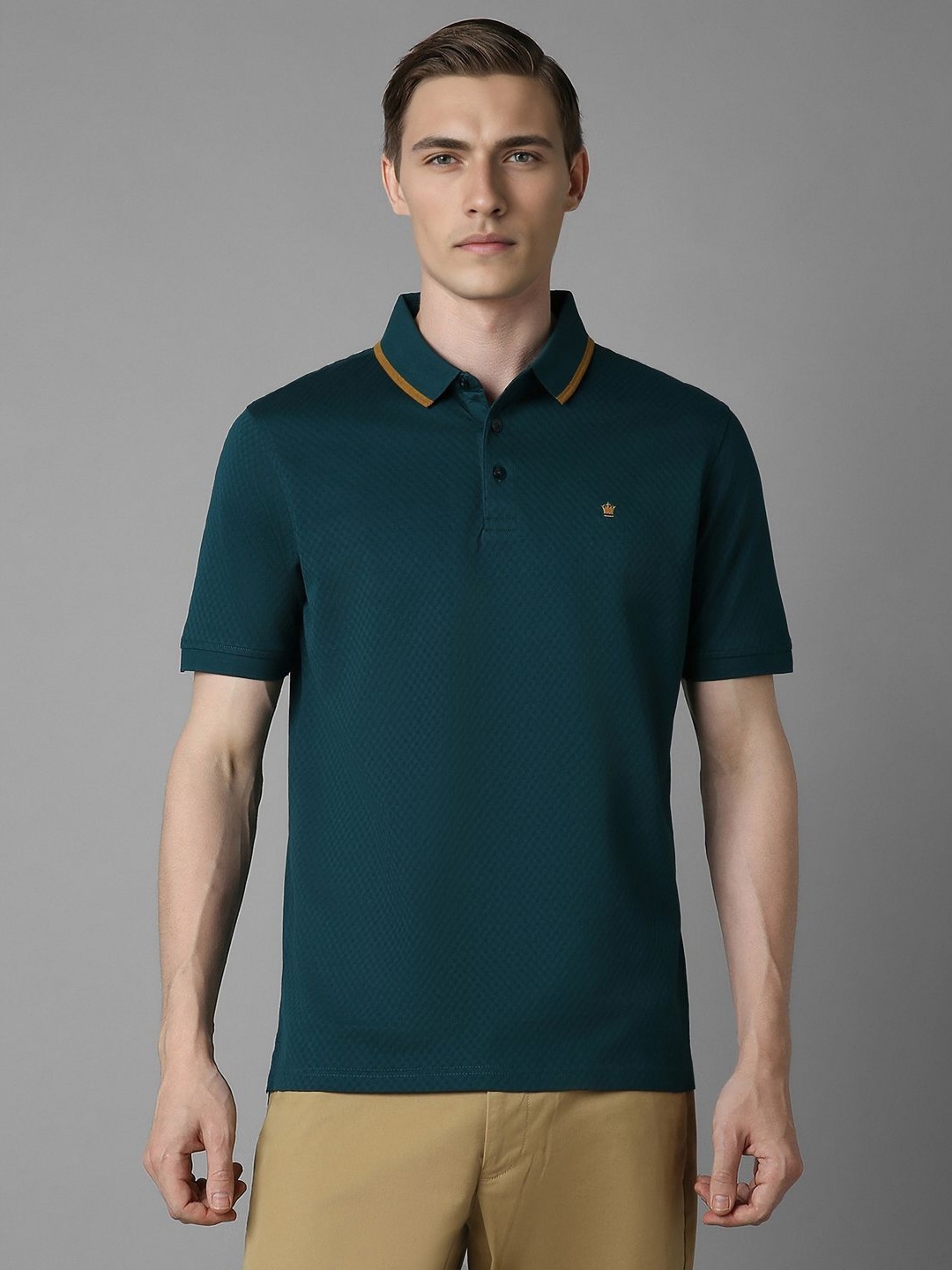 

Louis Philippe Men Solid Polo Collar Cotton T-Shirt, Green