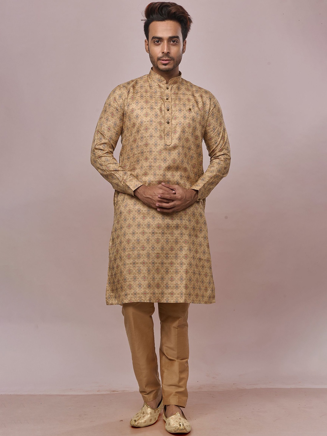 

KHAAS Floral Printed Mandarin Collar Silk Cotton Straight Kurta, Gold