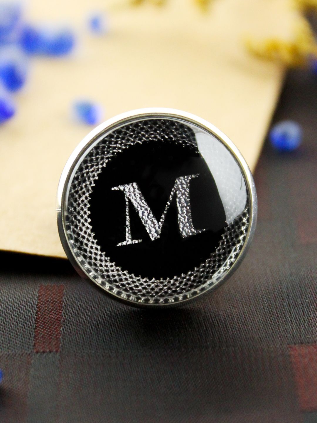 

Kavove Men Alphabet M Lapel Pin Brooch, Black