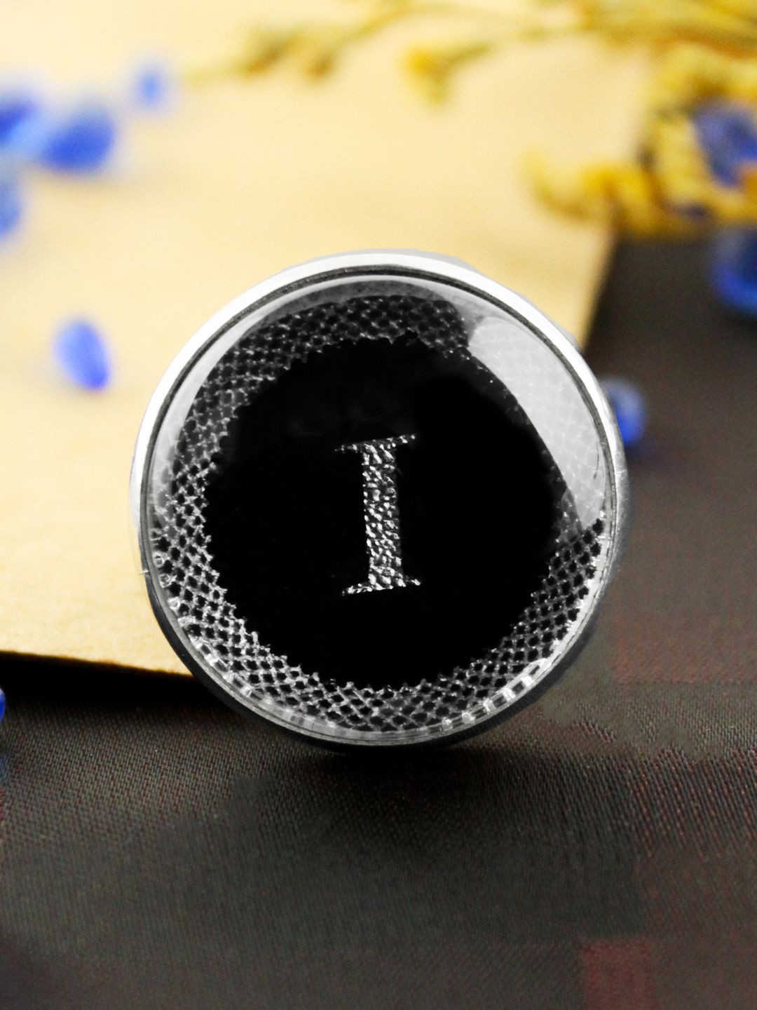 

Kavove Men Alphabet I Lapel Pin Brooch, Black