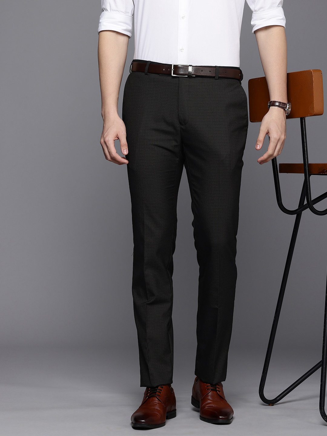 

Raymond Men Checked Slim Fit Formal Trousers, Black