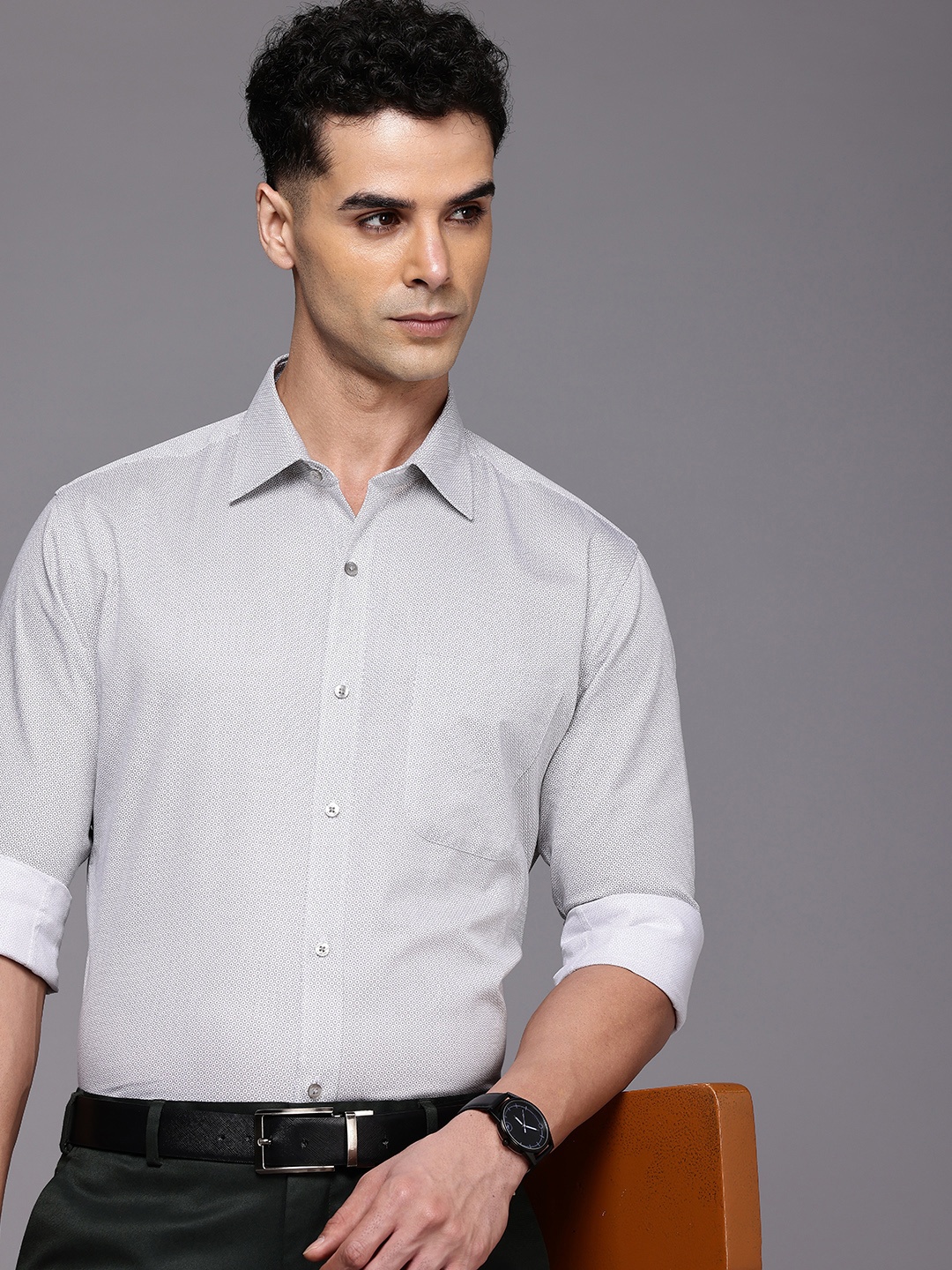 

Raymond Pure Cotton Slim Fit Opaque Printed Formal Shirt, White