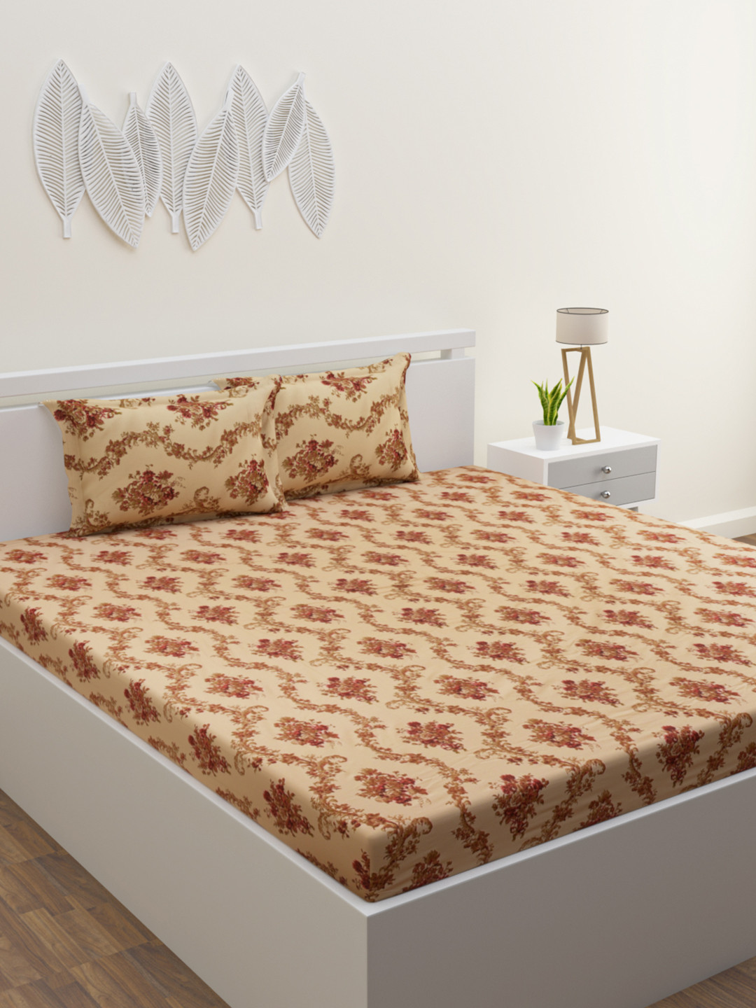 

HOME AFFAIRS Beige & Red Floral 300 TC Cotton Double King Bedsheet & 2 Pillow Covers