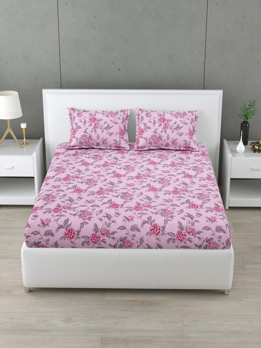 

HOME AFFAIRS Pink Floral Cotton 300 TC King Bedsheet with 2 Pillow Covers