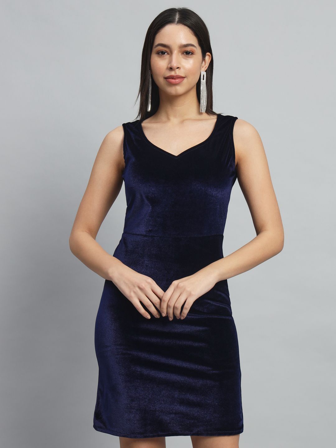 

VAARARO V-Neck Velvet Bodycon Mini Dress, Navy blue