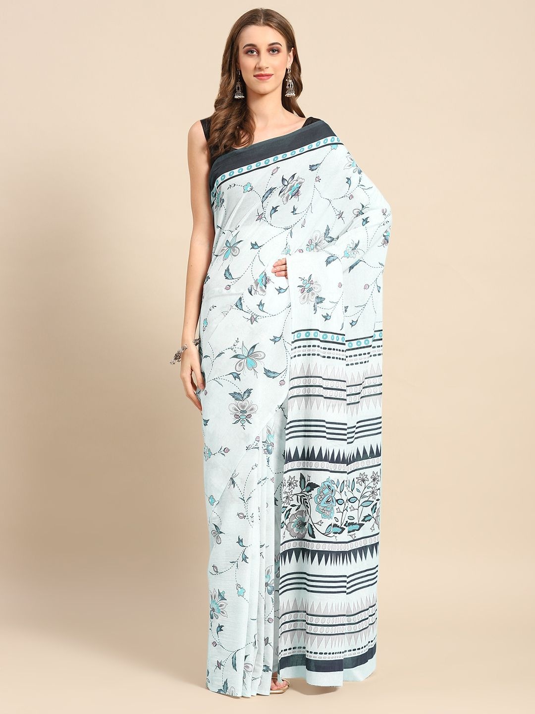 

BUTA BUTI Ethnic Motif Pure Cotton Saree, White
