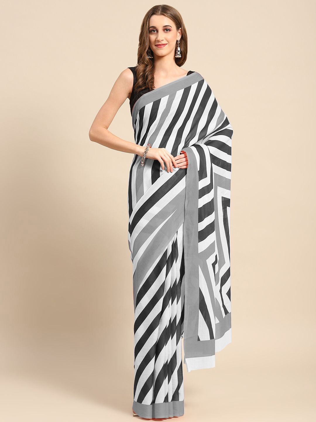 

BUTA BUTI Striped Pure Cotton Saree, Grey