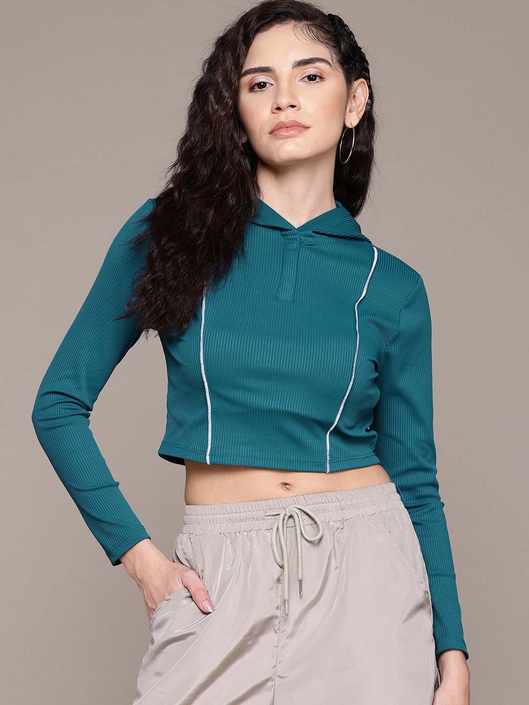 

The Roadster Lifestyle Co. Hooded T-shirt, Teal