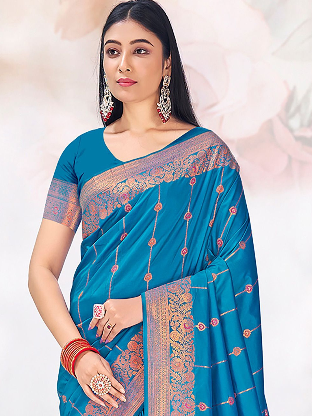 

Ishin Ethnic Motifs Woven Design Zari Saree, Blue