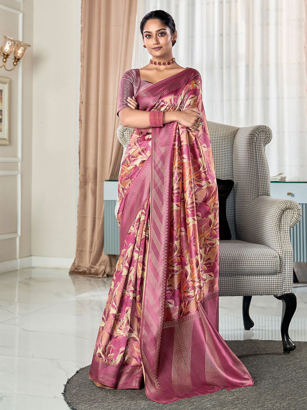

Zari Woven Floral Pure Silk Saree, Pink