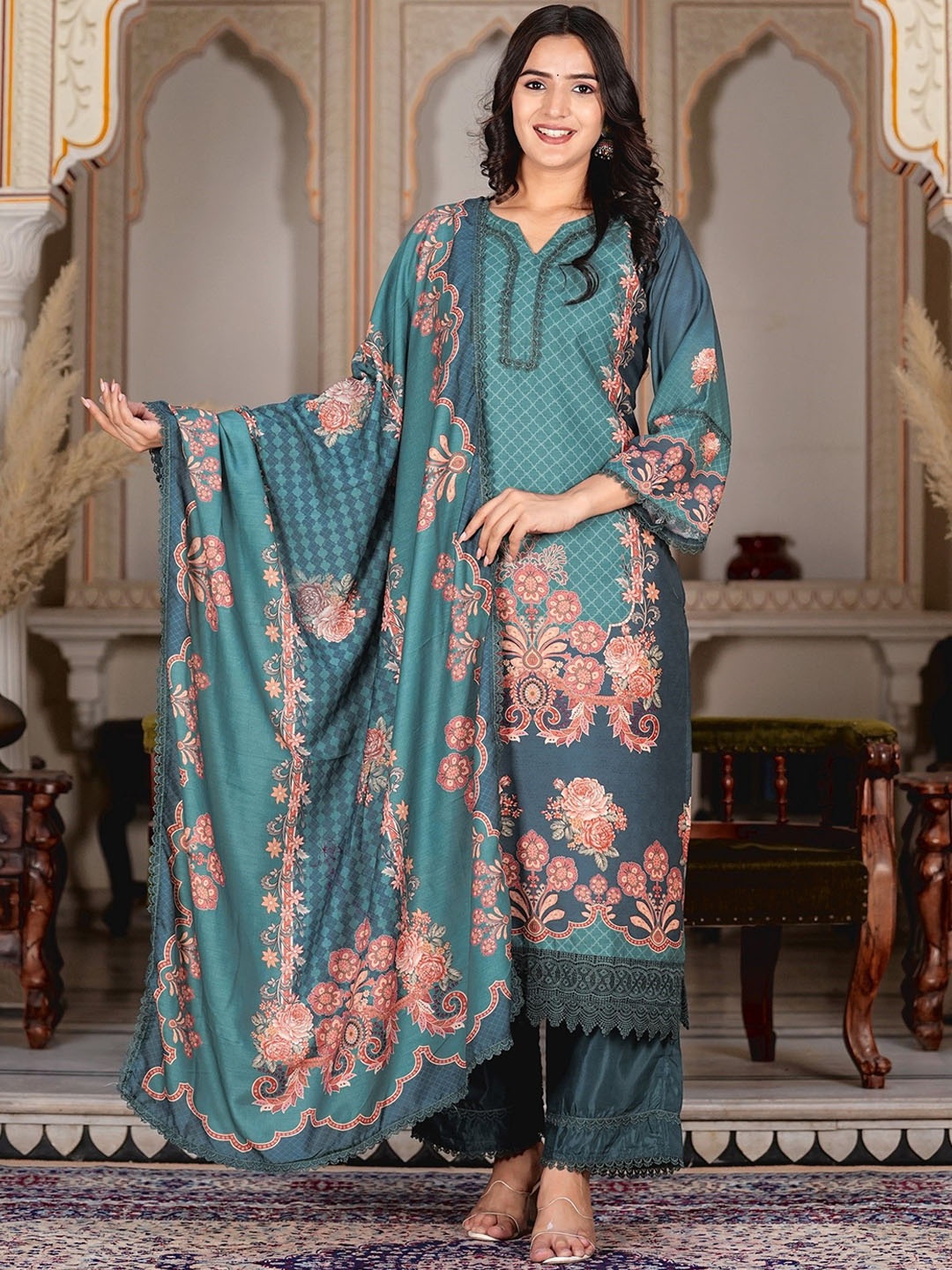 

Vbuyz Printed Gotta Patti Muslin Pakistani Style Kurta with Palazzos & Dupatta, Blue