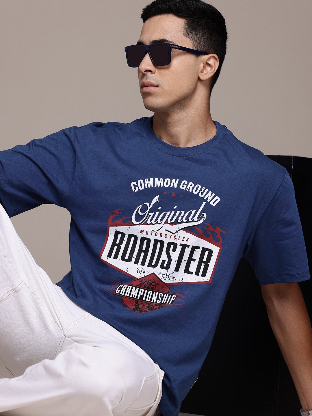 

The Roadster Lifestyle Co. Typography Print Drop-Shoulder Sleeves Pure Cotton T-shirt, Blue