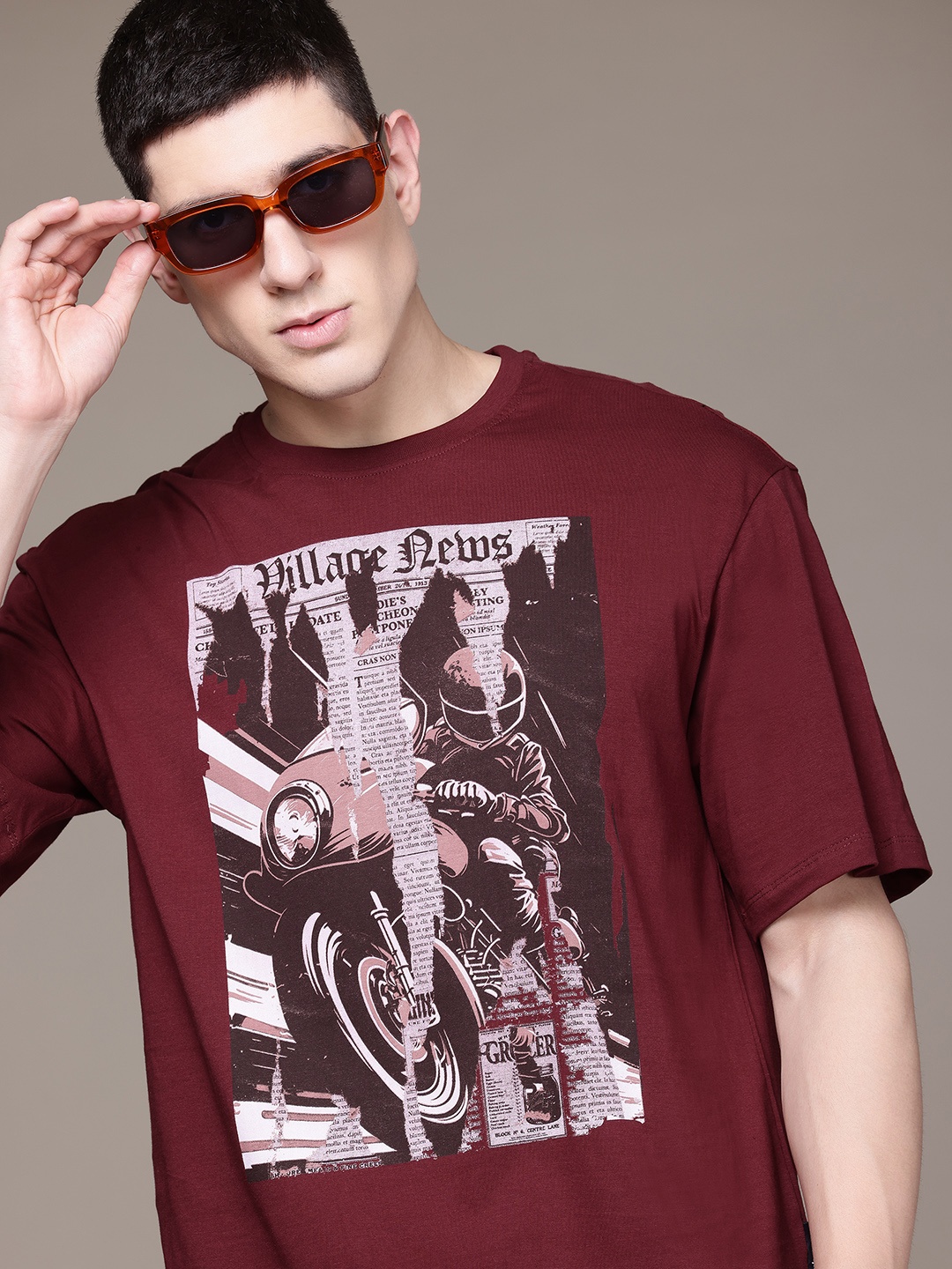 

The Roadster Lifestyle Co. Printed Drop-Shoulder Sleeves Pure Cotton T-shirt, Maroon