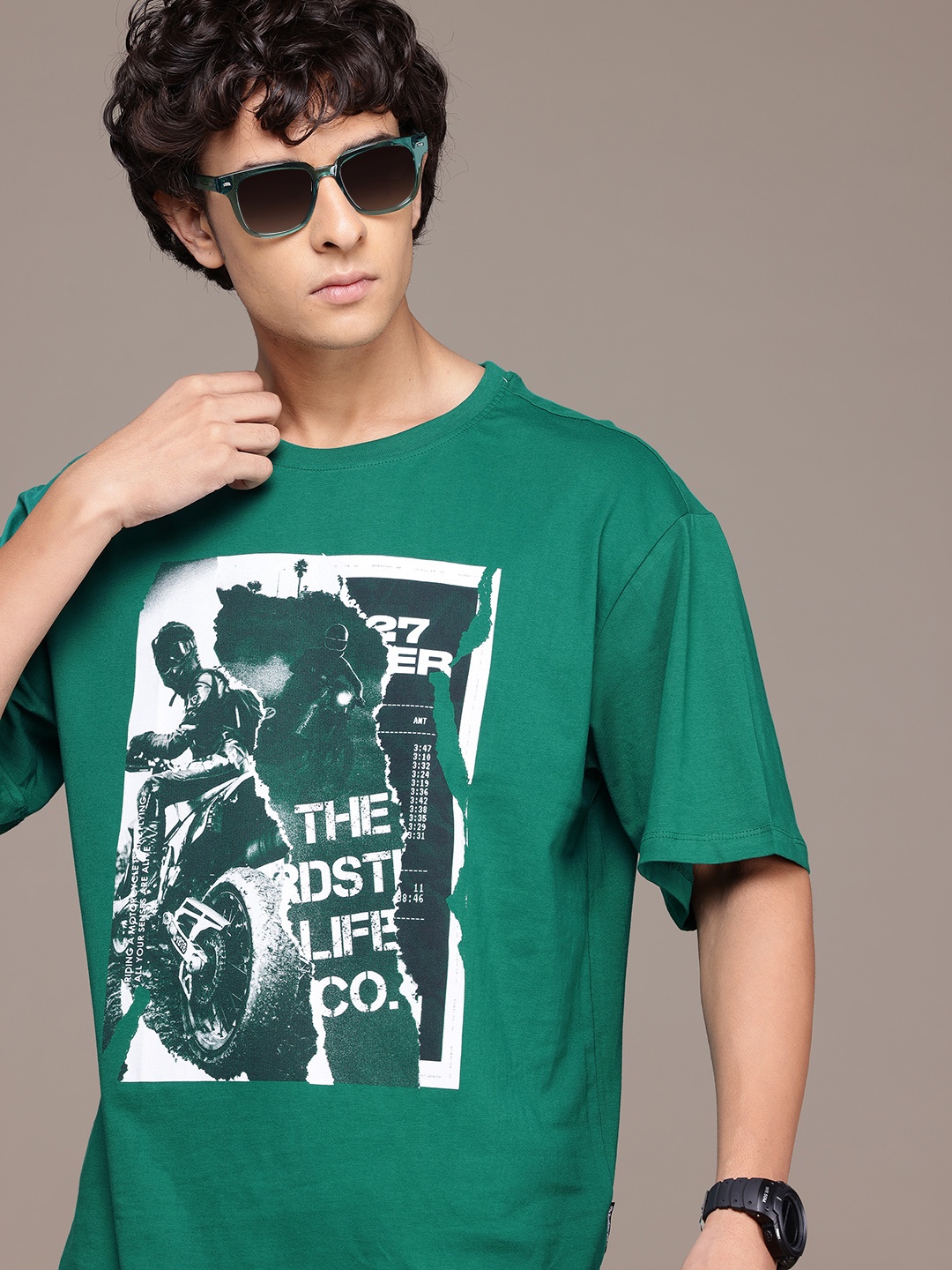 

The Roadster Lifestyle Co. Men Printed Pure Cotton Relaxed Fit T-shirt, Green