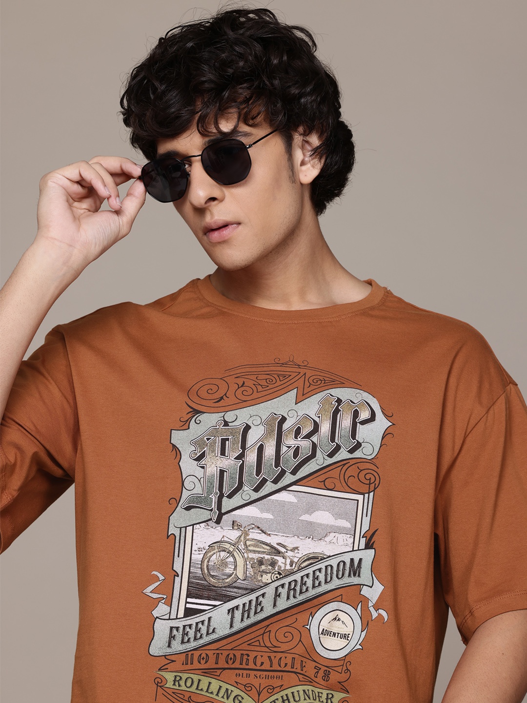 

The Roadster Lifestyle Co. Printed Pure Cotton Relaxed Fit T-shirt, Brown