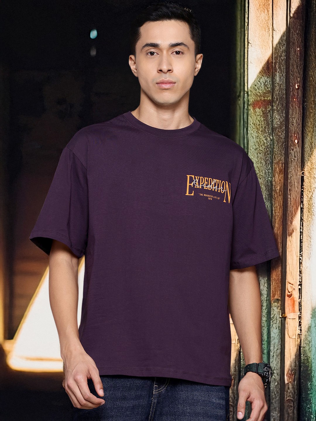 

The Roadster Lifestyle Co. Printed Relaxed Fit Pure Cotton T-shirt, Burgundy
