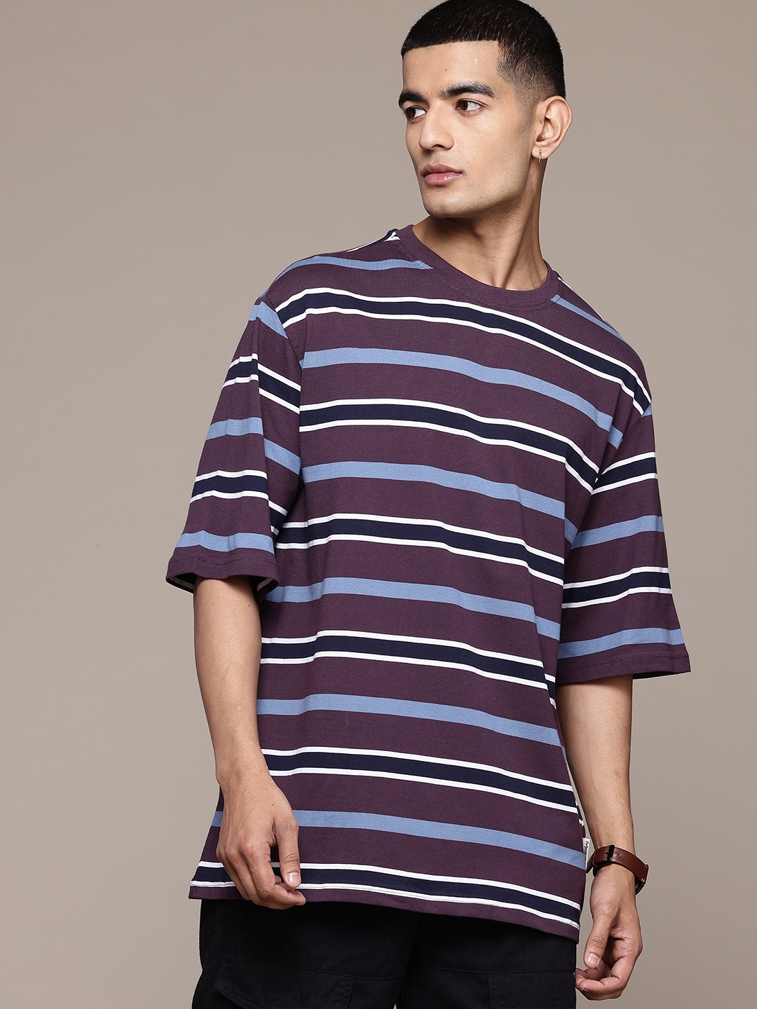 

The Roadster Lifestyle Co. Horizontally Striped Drop-Shoulder Sleeves Oversized T-shirt, Burgundy