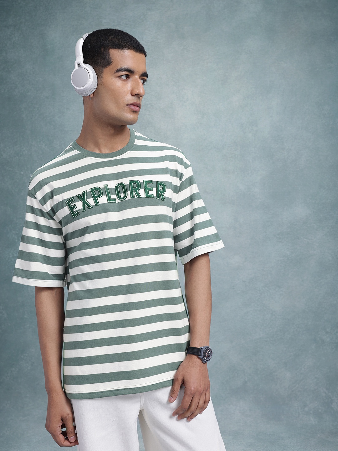

The Roadster Life Co. Relaxed Fit Striped Drop Shoulder Sleeves T-shirt, Green
