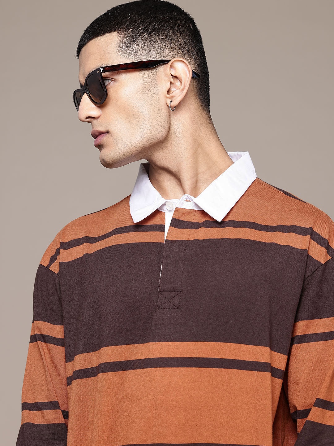 

The Roadster Lifestyle Co. Striped Drop-Shoulder Sleeves Polo Collar T-shirt, Brown