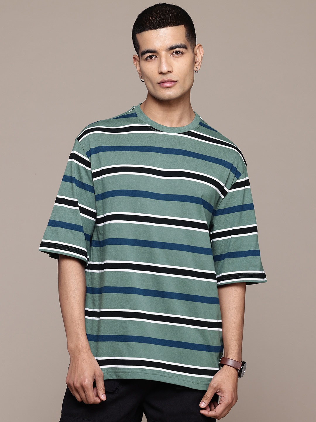 

The Roadster Lifestyle Co. Horizontally Striped Drop-Shoulder Sleeves Oversized T-shirt, Green