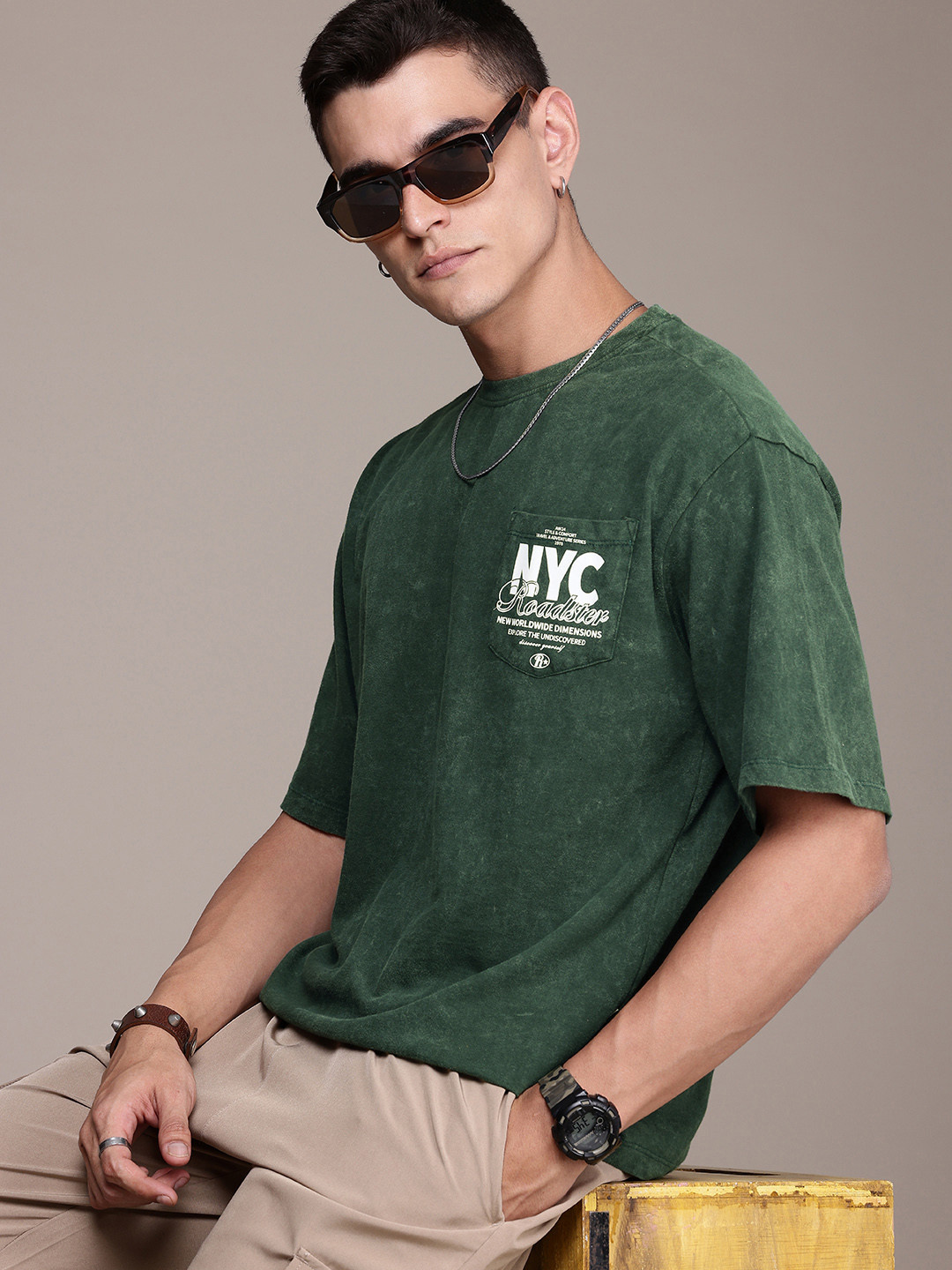 

The Roadster Life Co. Drop-Shoulder Sleeves Pure Cotton Chest Pocket Washed Effect T-shirt, Green