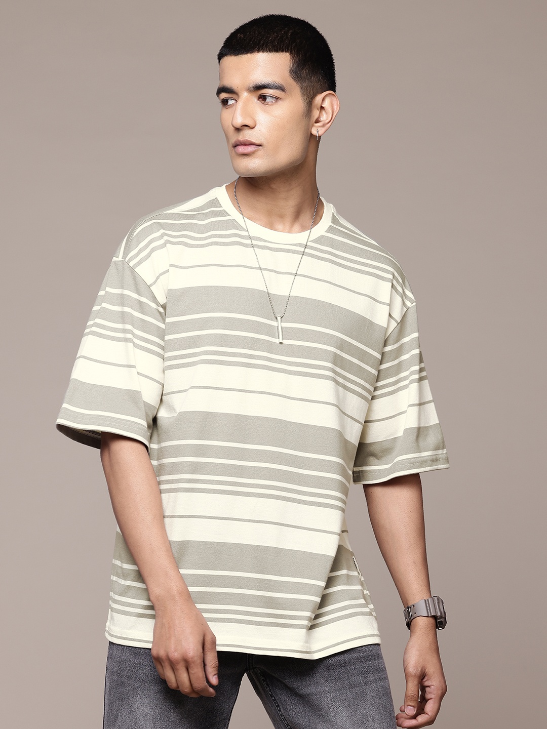 

The Roadster Lifestyle Co. Striped Relaxed T-shirt, Grey