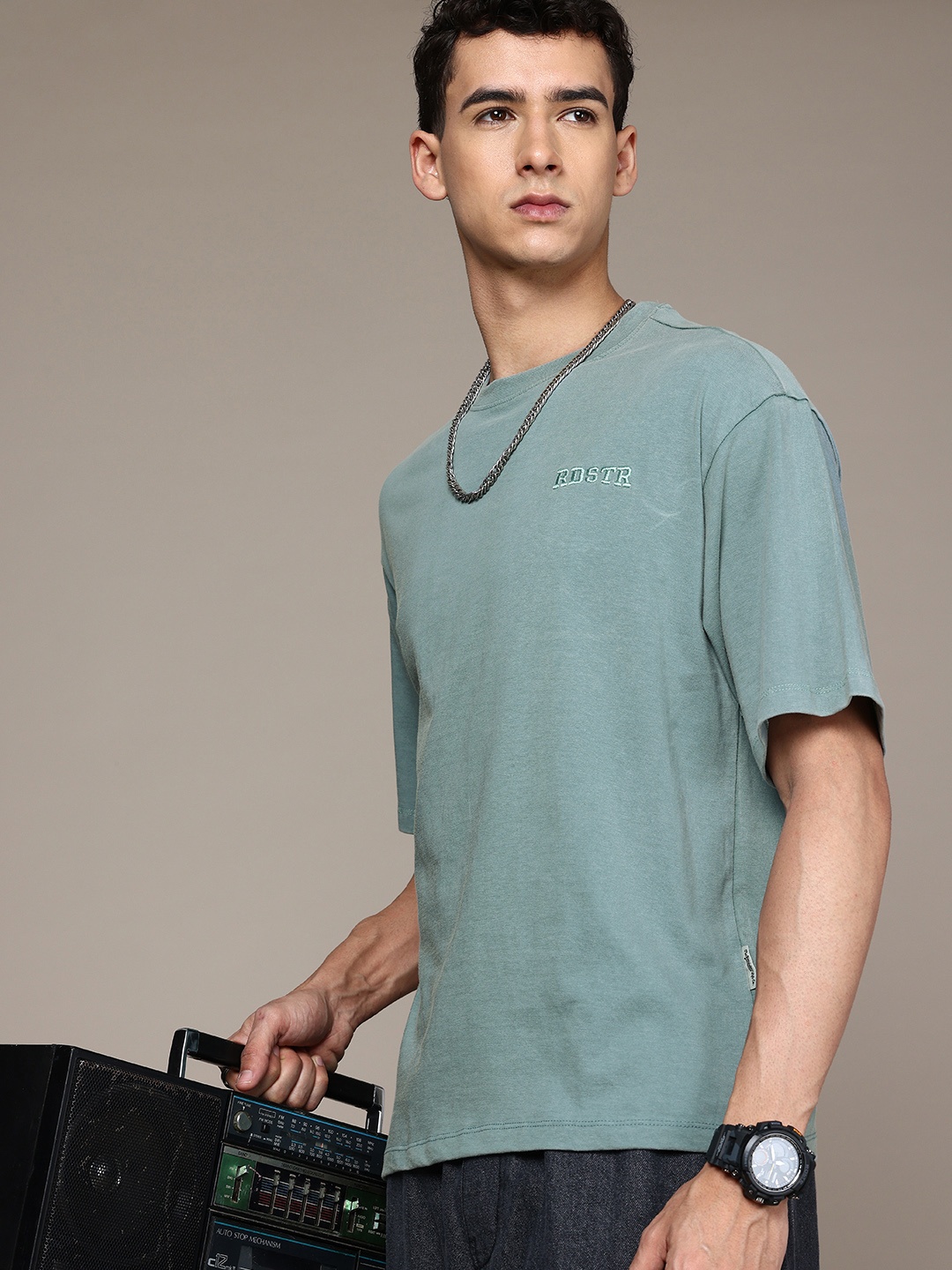 

The Roadster Life Co. Pure Cotton Drop-Shoulder Sleeves Relaxed Fit T-shirt, Green