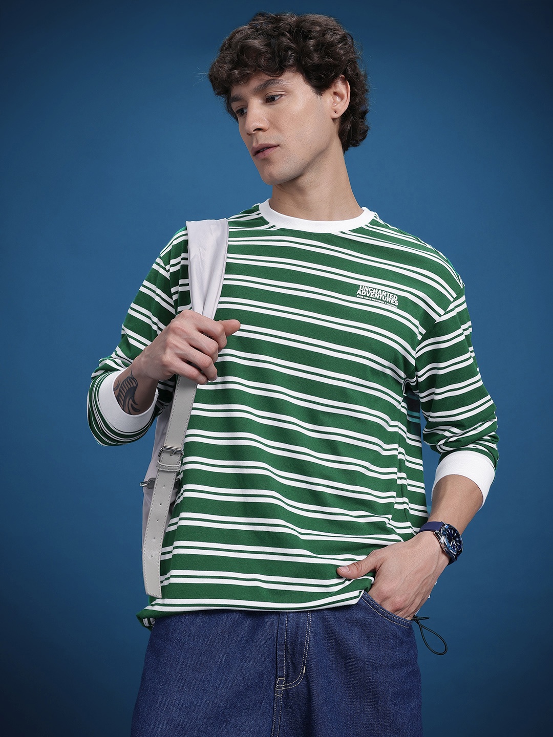 

The Roadster Life Co. Men Striped Relaxed Fit T-shirt, Green