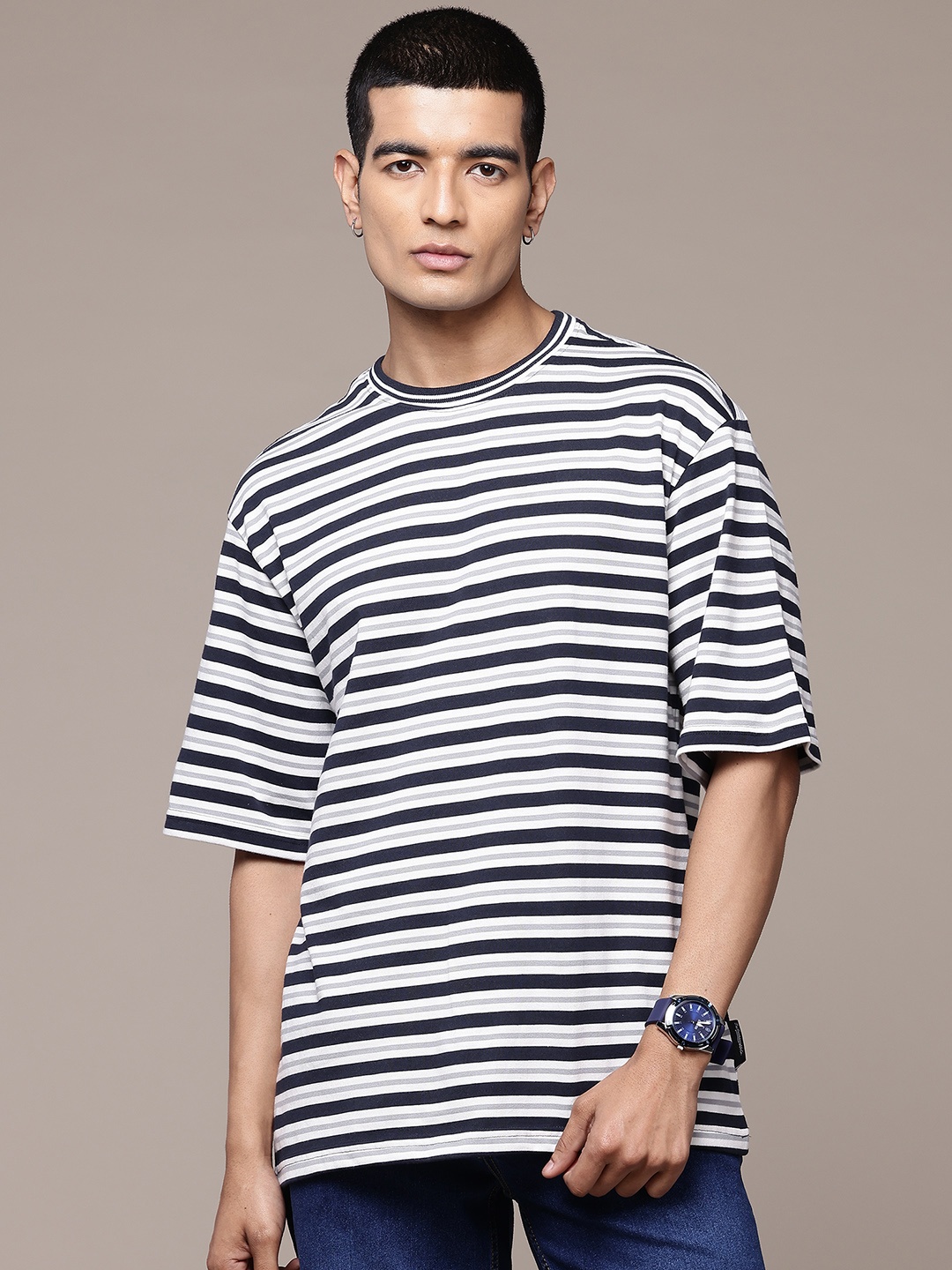 

The Roadster Lifestyle Co. Striped Relaxed T-shirt, Navy blue