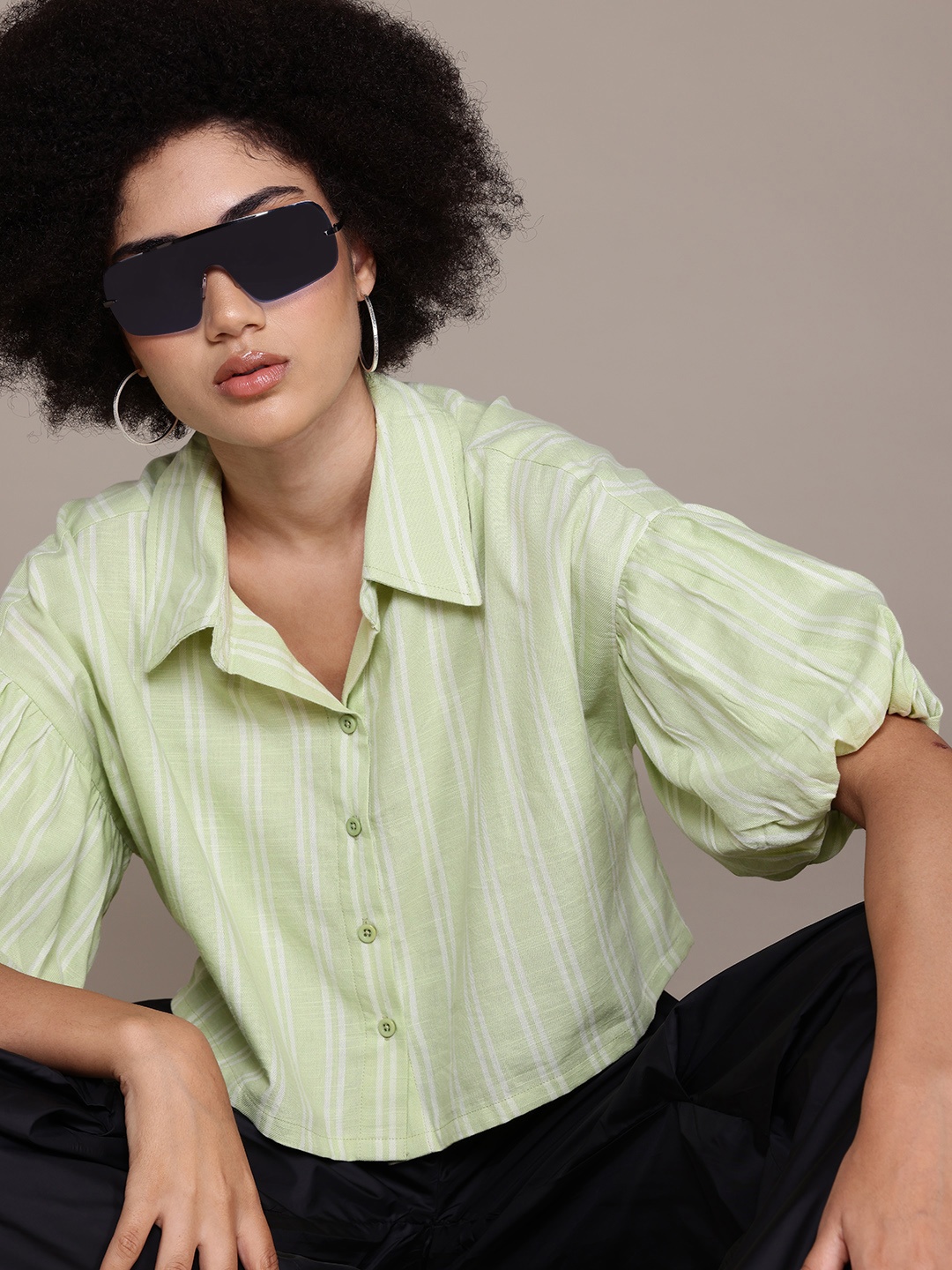 

The Roadster Lifestyle Co. Striped Puff Sleeves Shirt-Style Top, Green