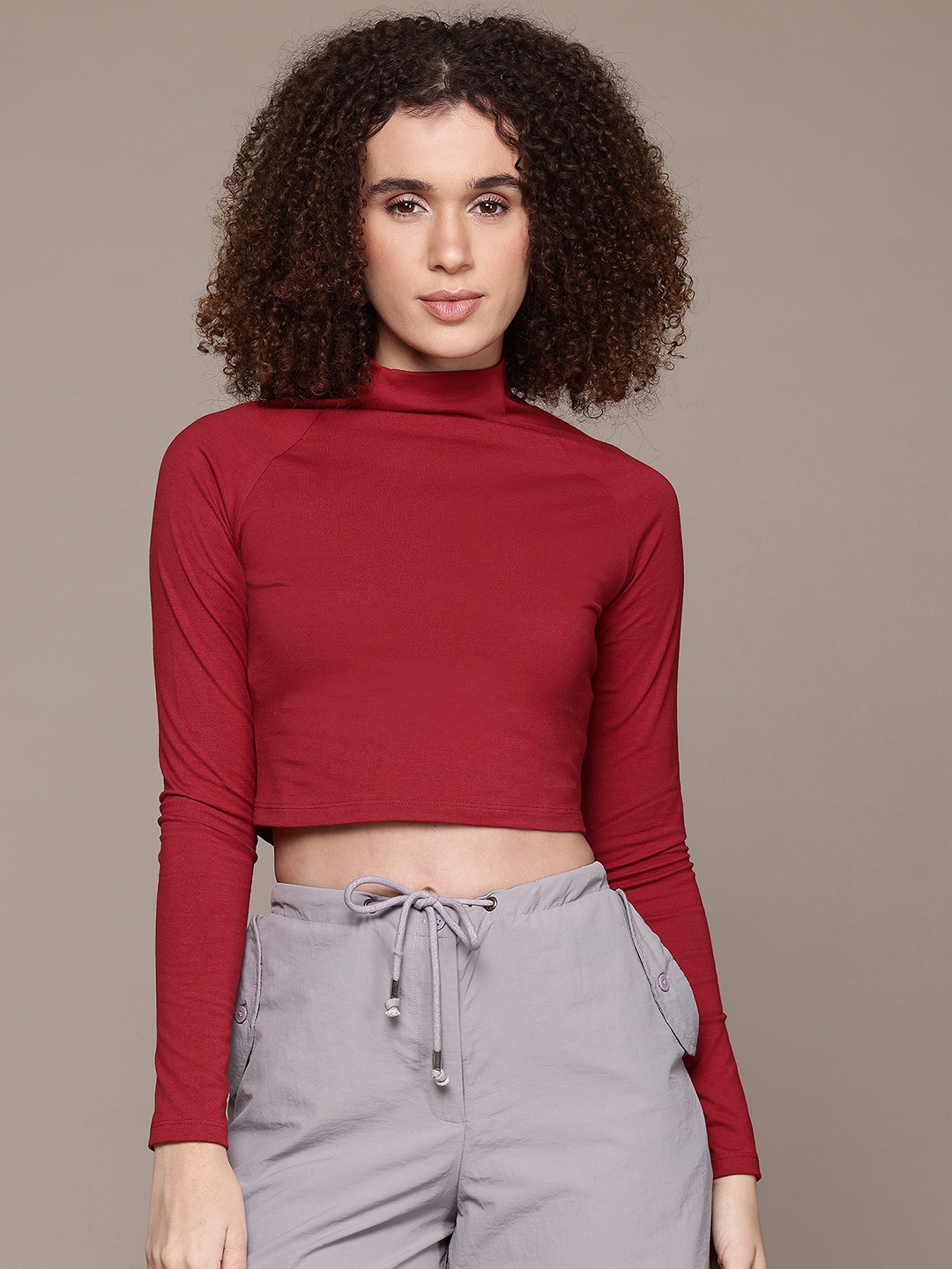 

The Roadster Lifestyle Co. High Neck Crop Top, Red