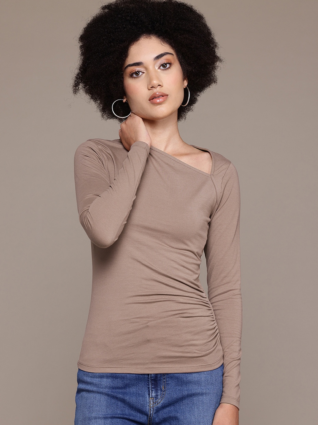 

The Roadster Lifestyle Co. Asymmetric Neck Ruched Top, Taupe