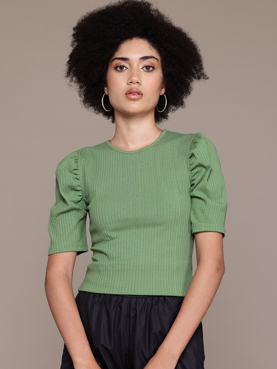 

The Roadster Lifestyle Co. Puff Sleeves Ribbed Top, Green