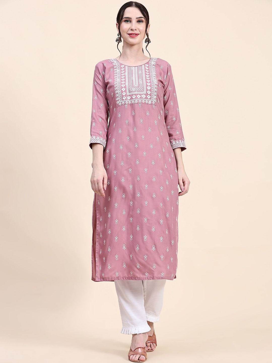 

QVAZOR Ethnic Motifs Printed Regular Sequinned Kurta with Trousers, Pink