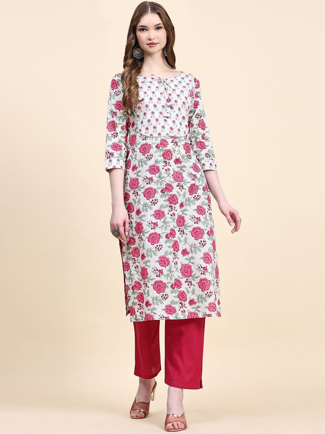 

QVAZOR Floral Printed Regular Kurta with Trousers, White